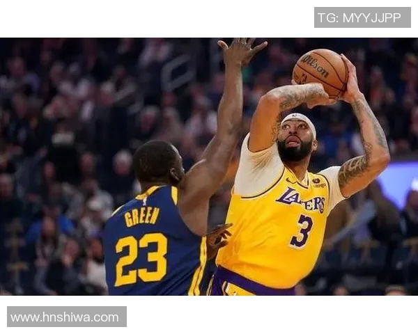 杭州篮球队进攻体系解析：战术创新与团队协作的完美结合