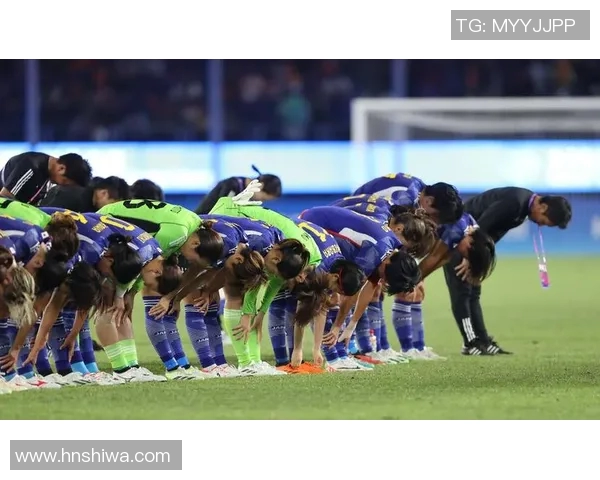 杭州足球队战术变革引发热议球迷期待新风格带来胜利之路 杭州足球队战术变革引发热议球迷期待新风格带来胜利之路